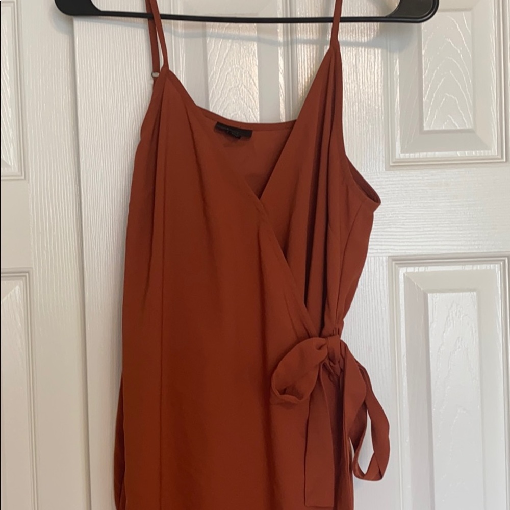 Dress - Picture 2 of 3